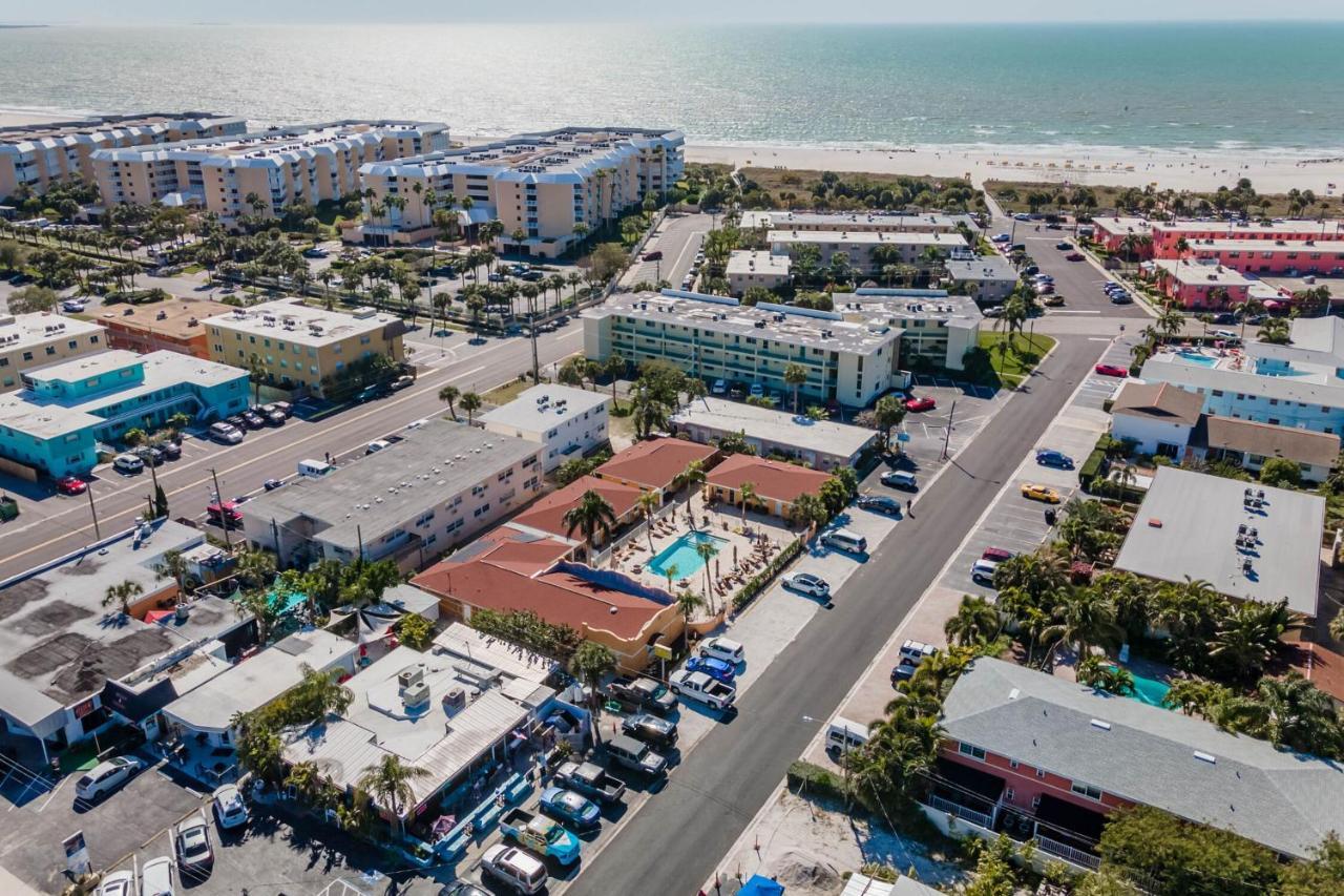 Upham Beach Inn St. Pete Beach Eksteriør bilde