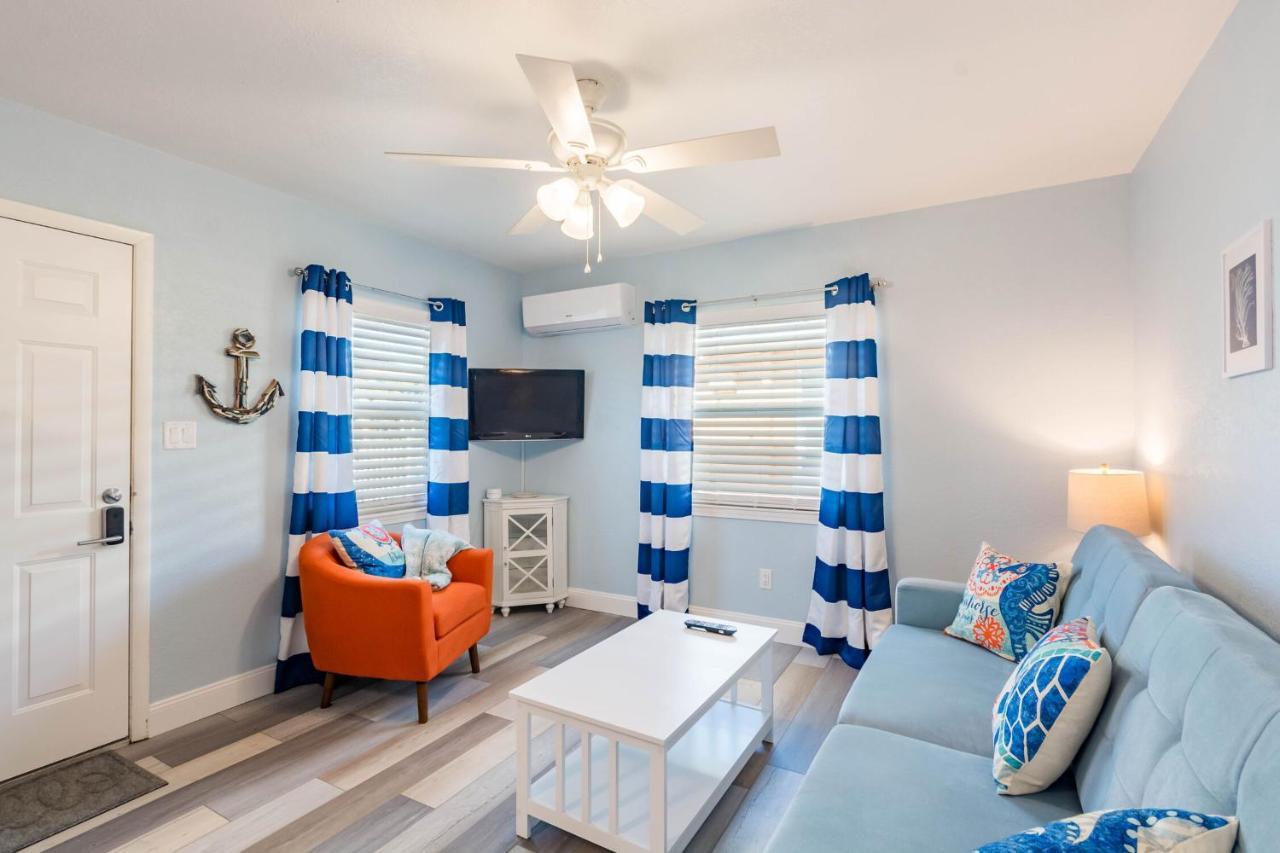 Upham Beach Inn St. Pete Beach Eksteriør bilde